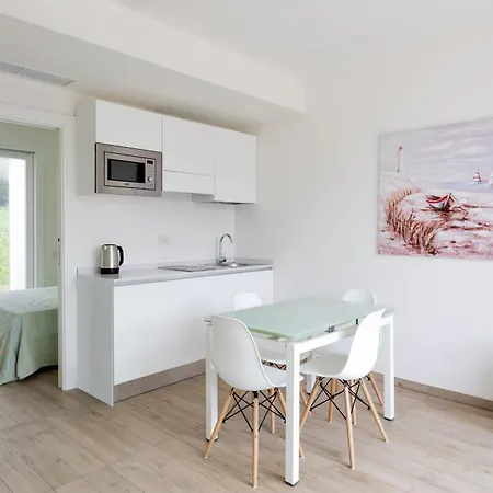 Apartment Stunning Capofalcone Charming B4 Sleeps4