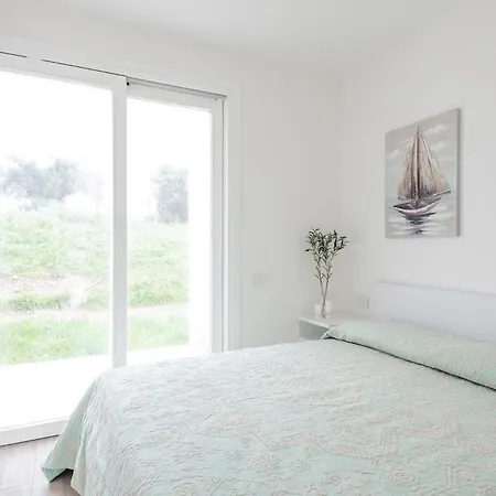 Stunning Capofalcone Charming B4 Sleeps4 Lägenhet *